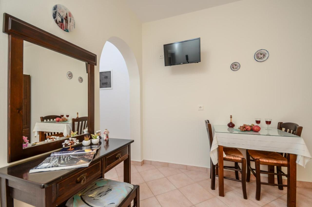 Mateus Studios Pláka Extérieur photo